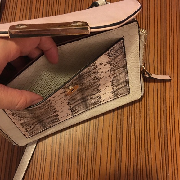 ‼️SOLD‼️Aldo Pink & Beige Crossbody Purse - Picture 13 of 15